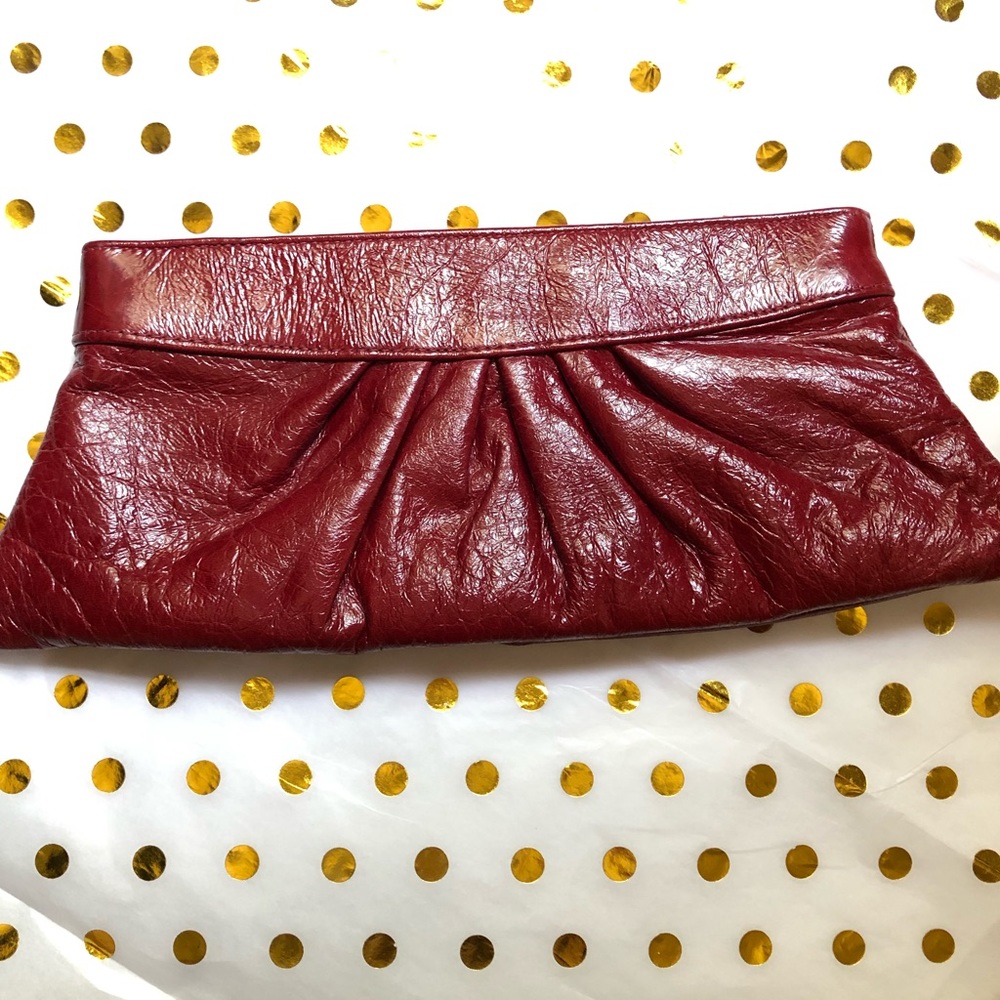 💯 Authentic Lauren Merkin Clutch